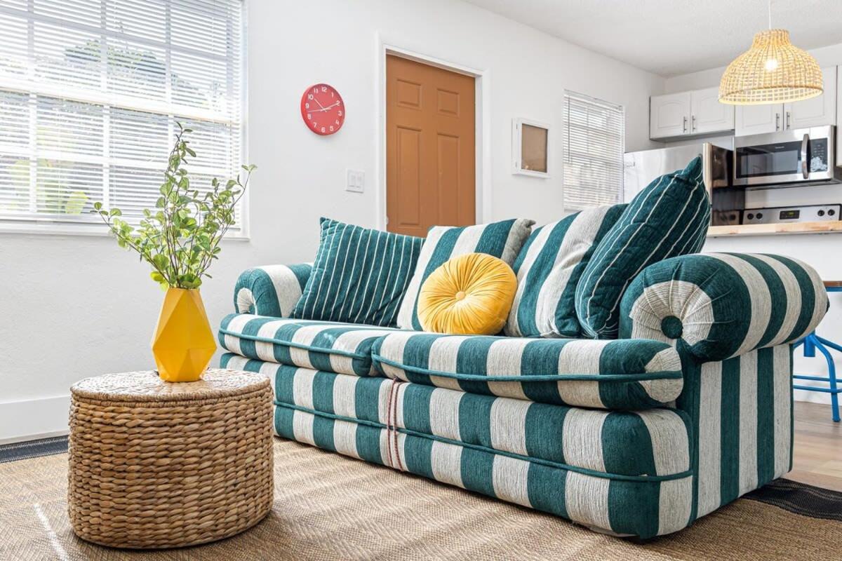 Lovely 2 Bedroom Condo In Sailboat Bend Fort Lauderdale Eksteriør billede