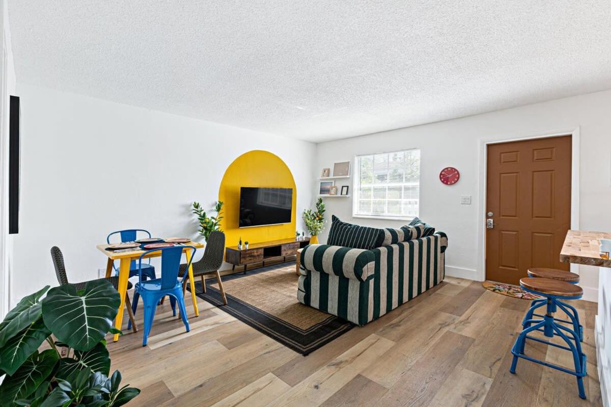 Lovely 2 Bedroom Condo In Sailboat Bend Fort Lauderdale Eksteriør billede