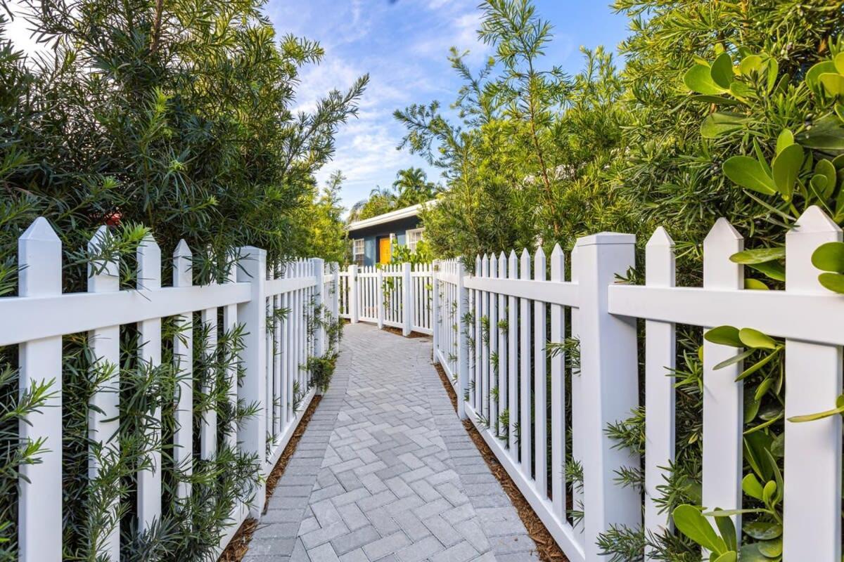 Lovely 2 Bedroom Condo In Sailboat Bend Fort Lauderdale Eksteriør billede